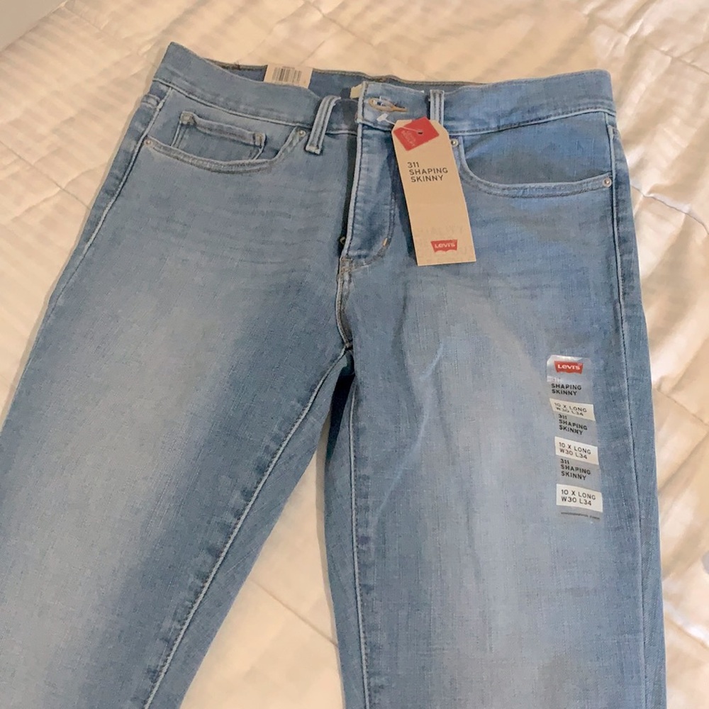 30X34 Levi’s shaping skinny 311 jeans brand new!